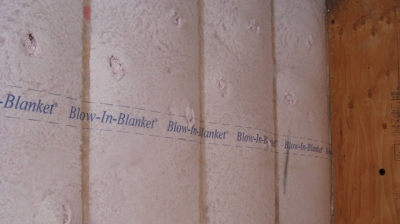 Blown-in Netting insulation on the walls